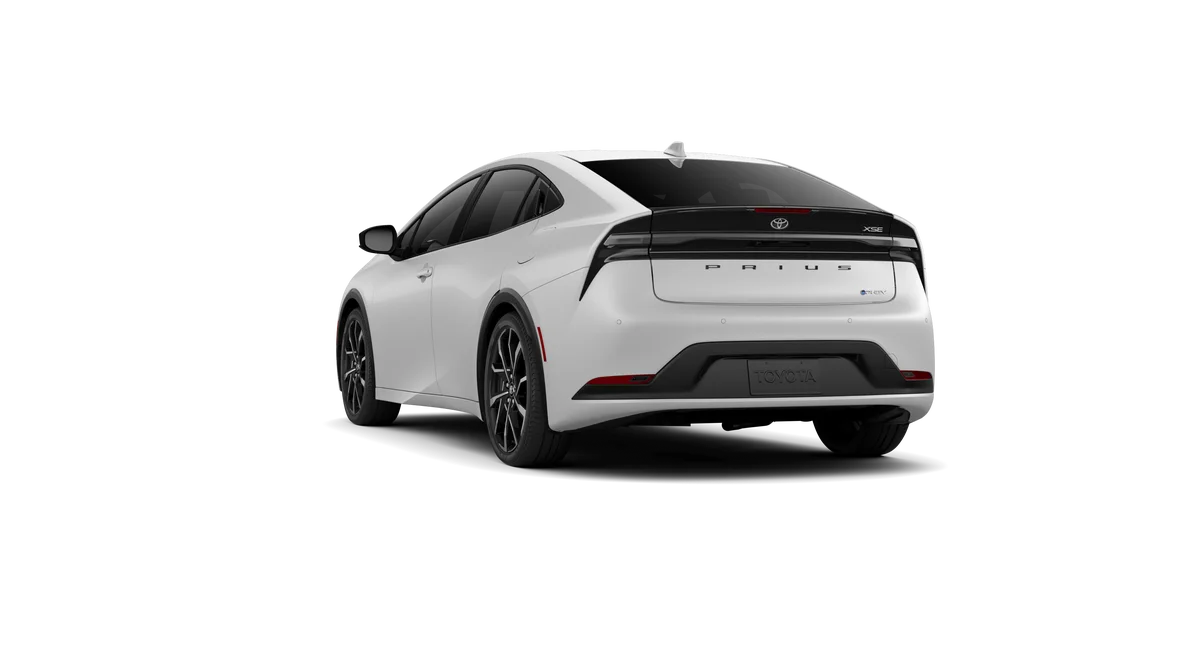 New 2026 Wind Chill Pearl Toyota XSE image 23