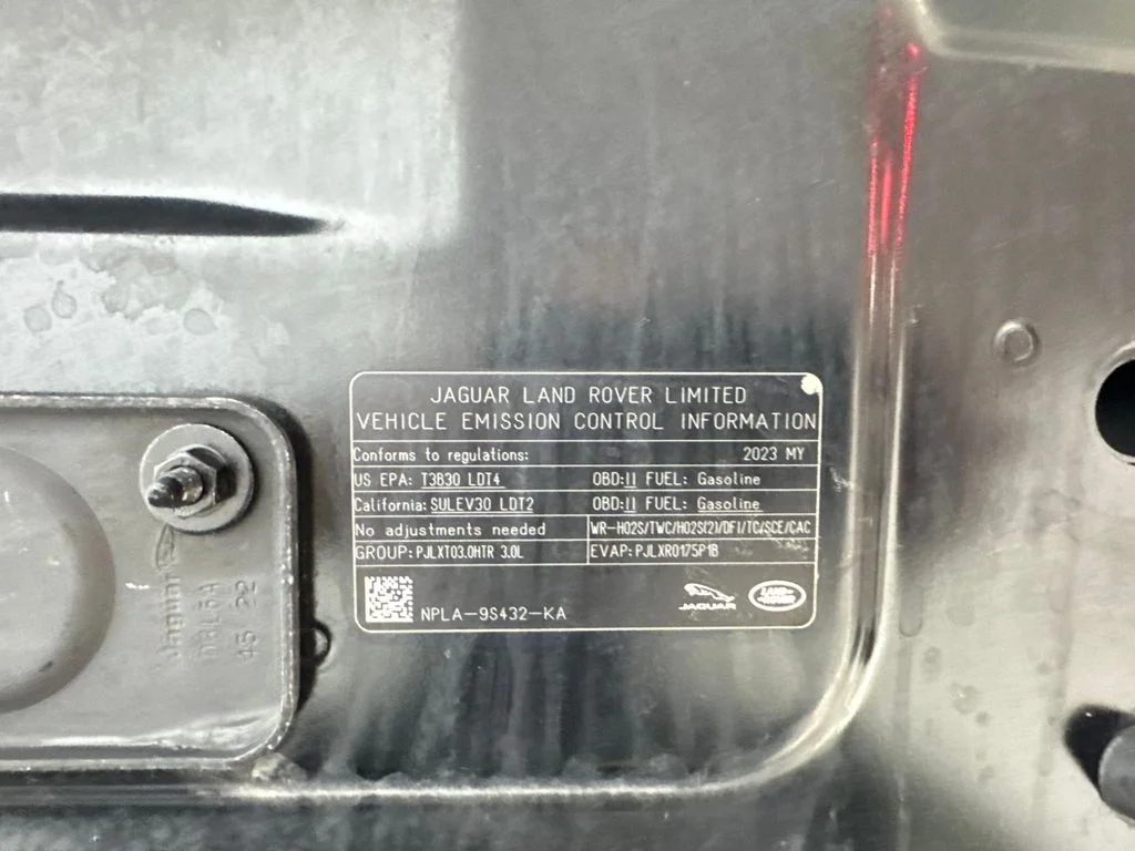 Used 2023 Green Land Rover X image 80