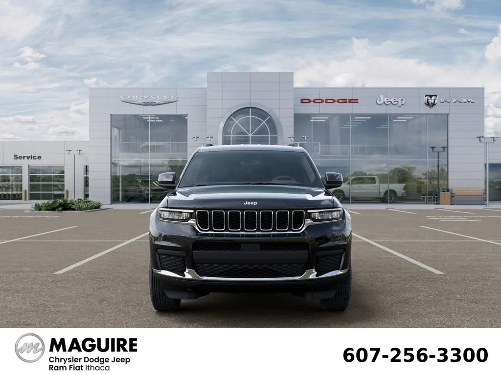New 2026 Diamond Black Crystal Pearl-Coat Exterior Paint Jeep Laredo image 6