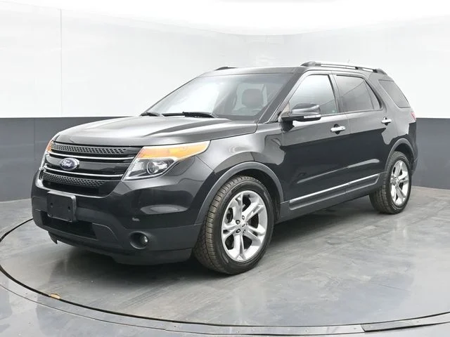 Used 2014 Black Ford Limited image 4