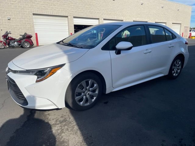 Used 2025 White Toyota LE image 3