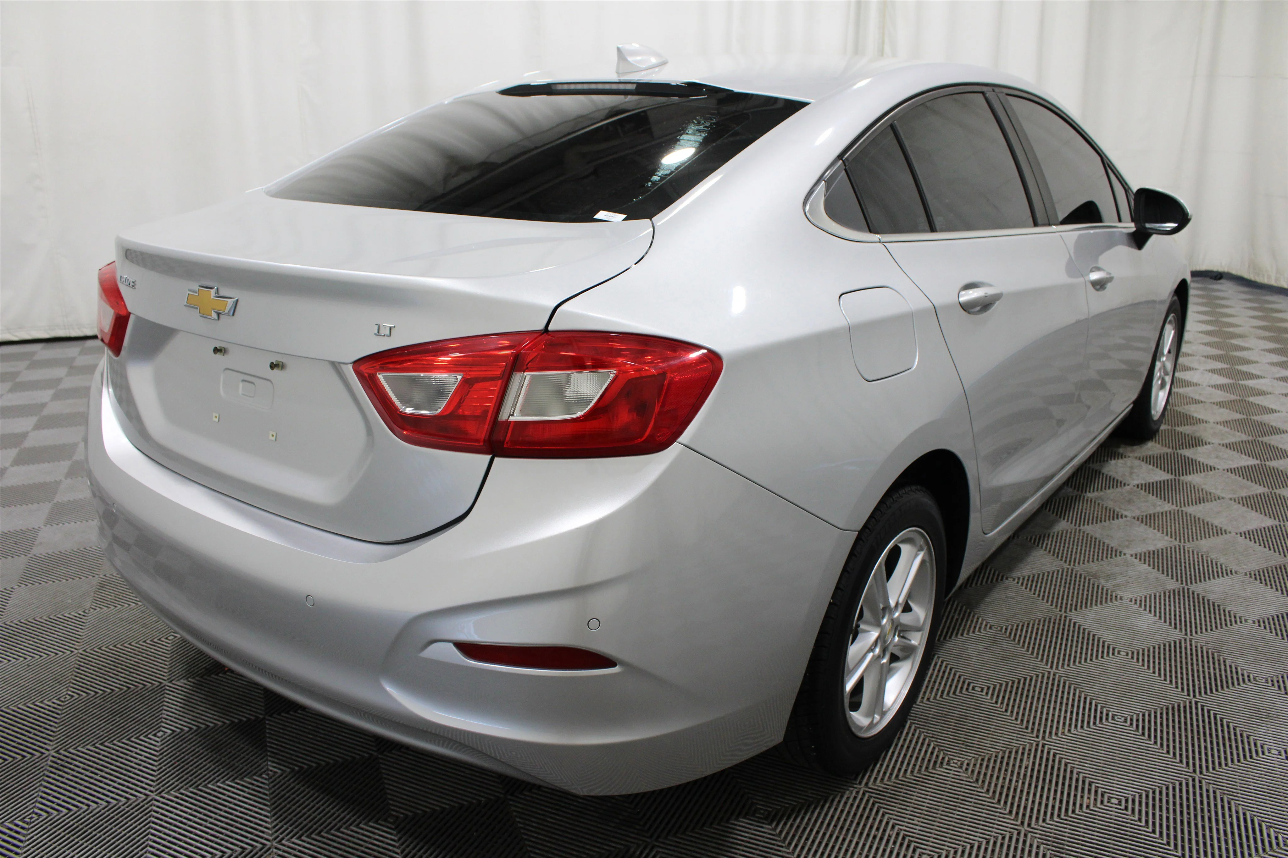 2017 Chevrolet Cruze LT - Photo 29