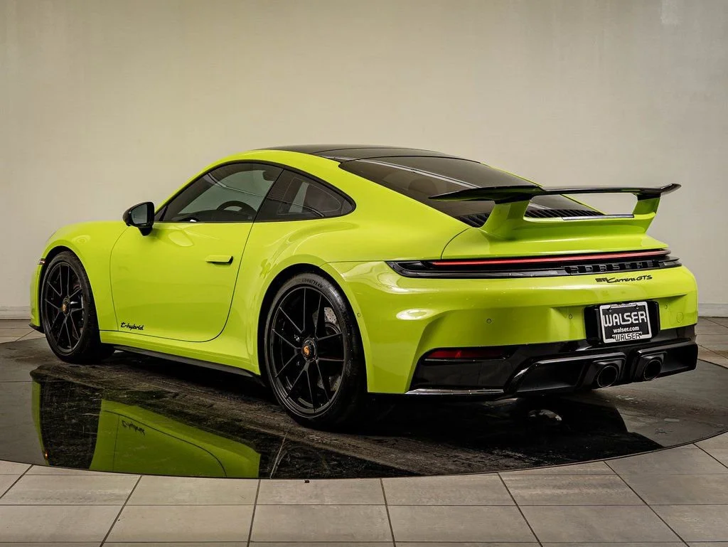 Used 2025 Green Porsche Carrera GTS image 3