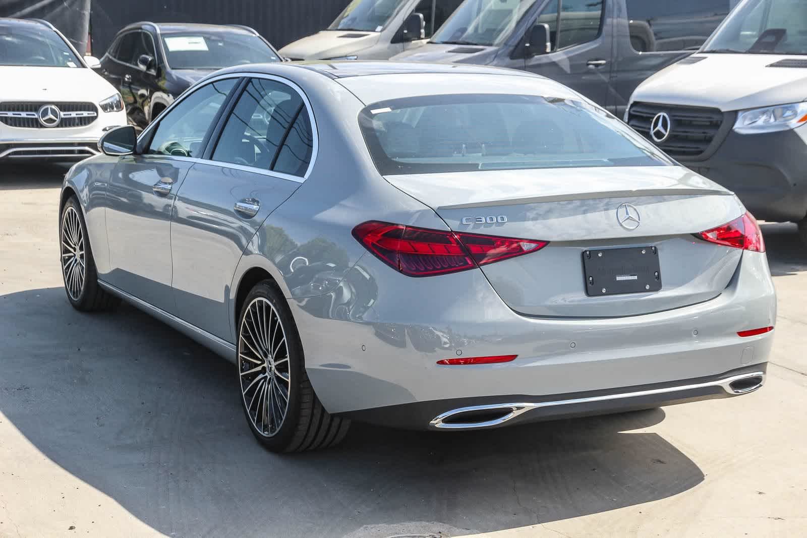 New 2026 MANUFAKTUR Alpine Grey Mercedes-Benz C 300 image 6