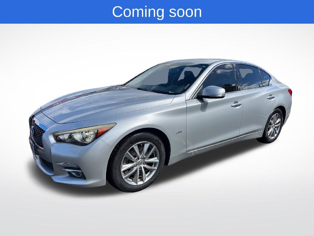2016 INFINITI Q50