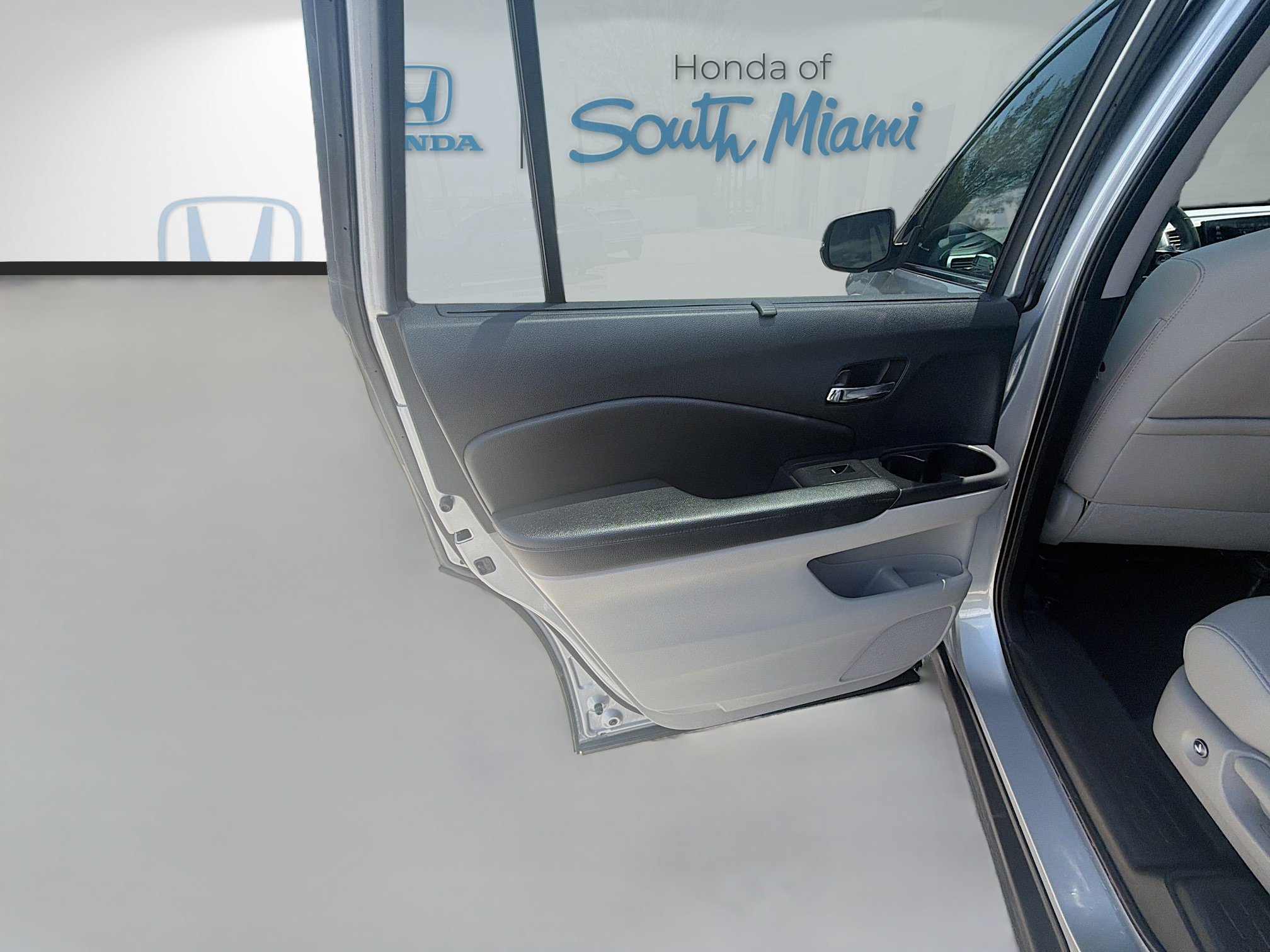 2022 Honda Pilot SE - Photo 25