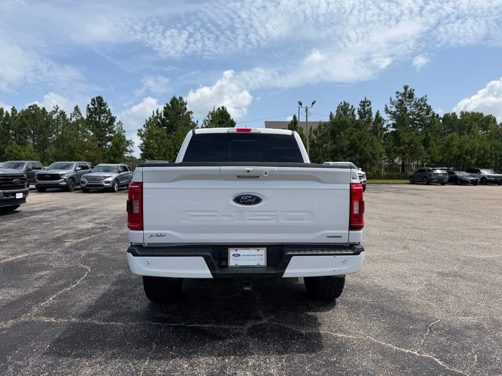 Used 2022 White Ford XLT image 20