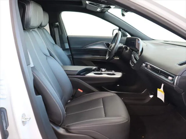 2024 Cadillac LYRIQ Tech - Photo 19