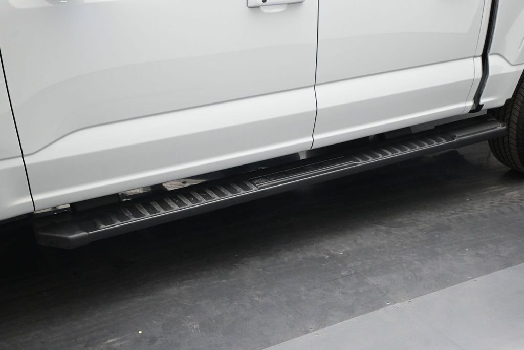 New 2026 Avalanche Ford Lariat image 25