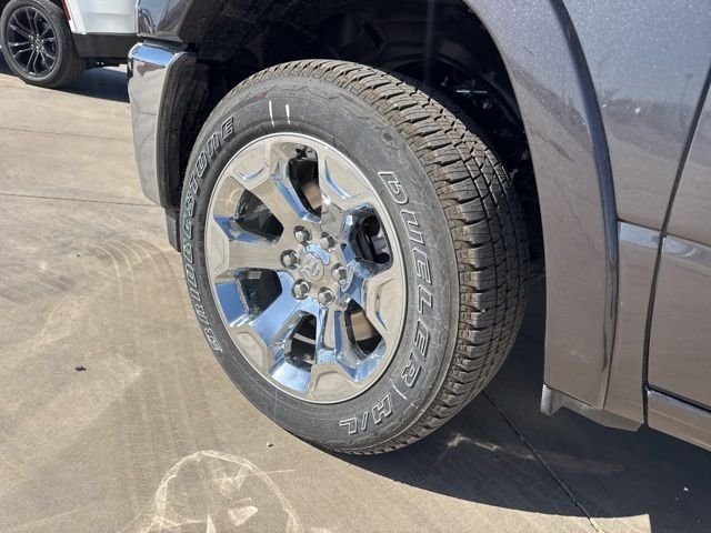 New 2026 Granite Crystal Metallic Clear-Coat Exterior Paint RAM Big Horn/Lone Star image 7