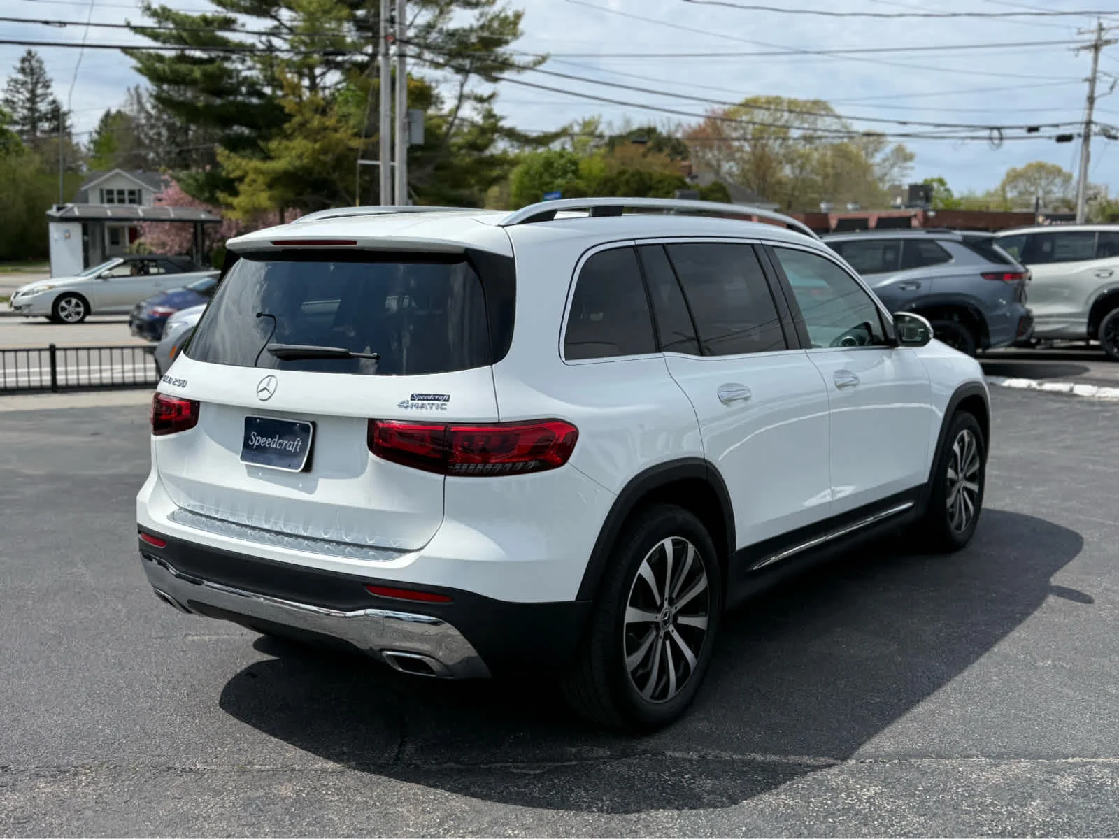 Used 2023 Polar White Mercedes-Benz GLB 250 image 7
