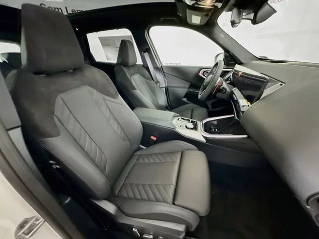 2026 BMW X3 M50 - Photo 30