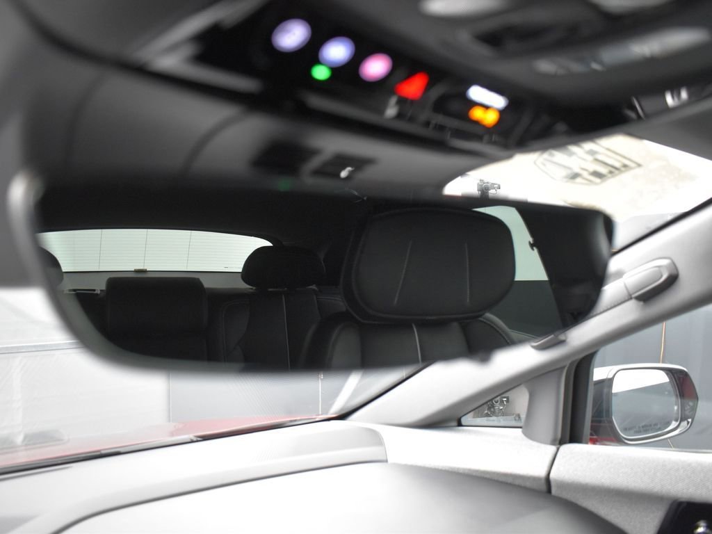 2025 CADILLAC OPTIQ - Image 25