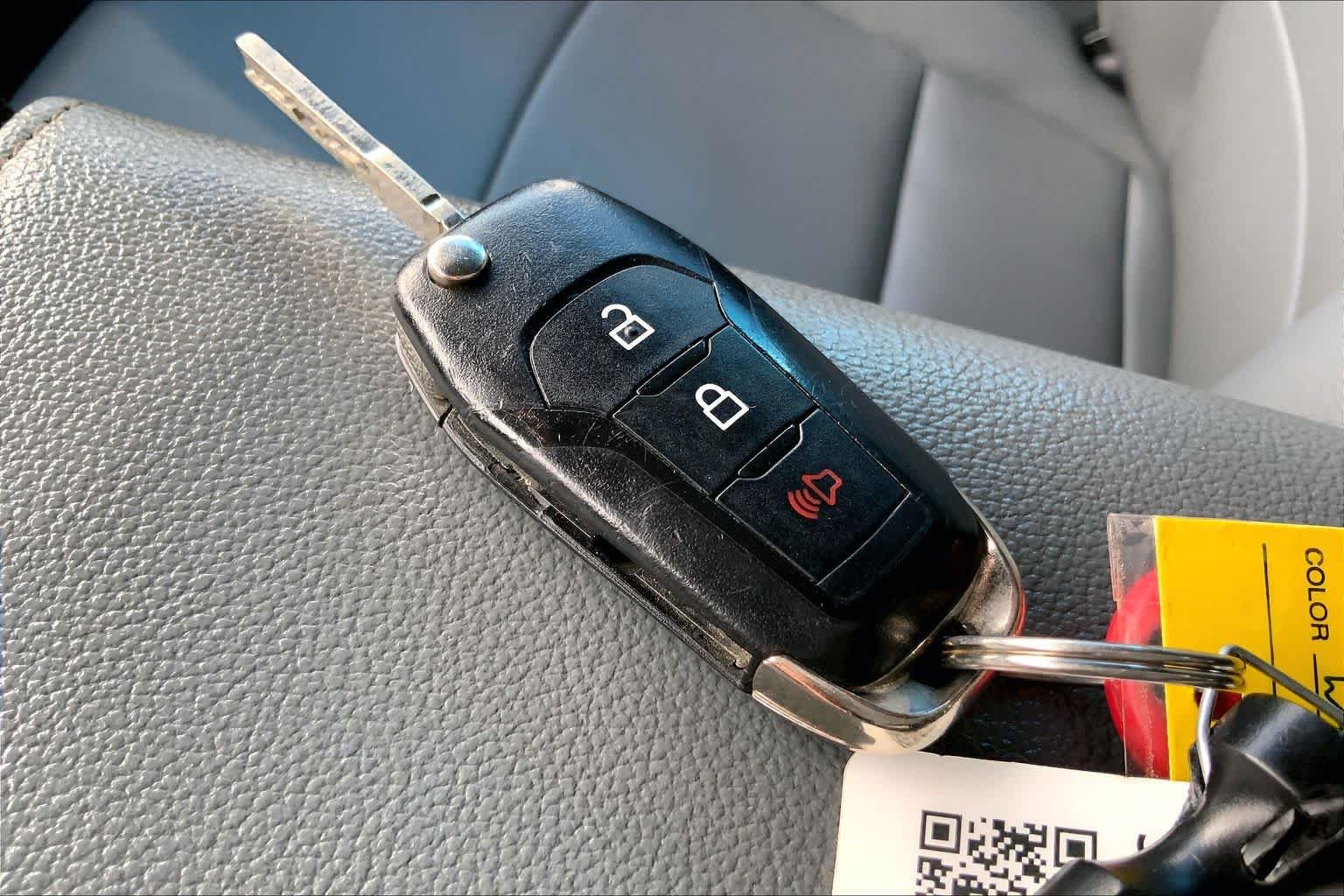 Used 2024 Oxford White Ford XL image 15