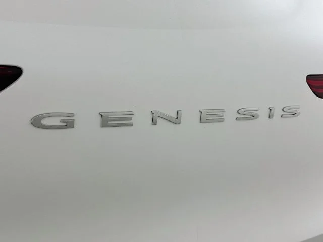 New 2027 Genesis GV70 2.5T Advanced