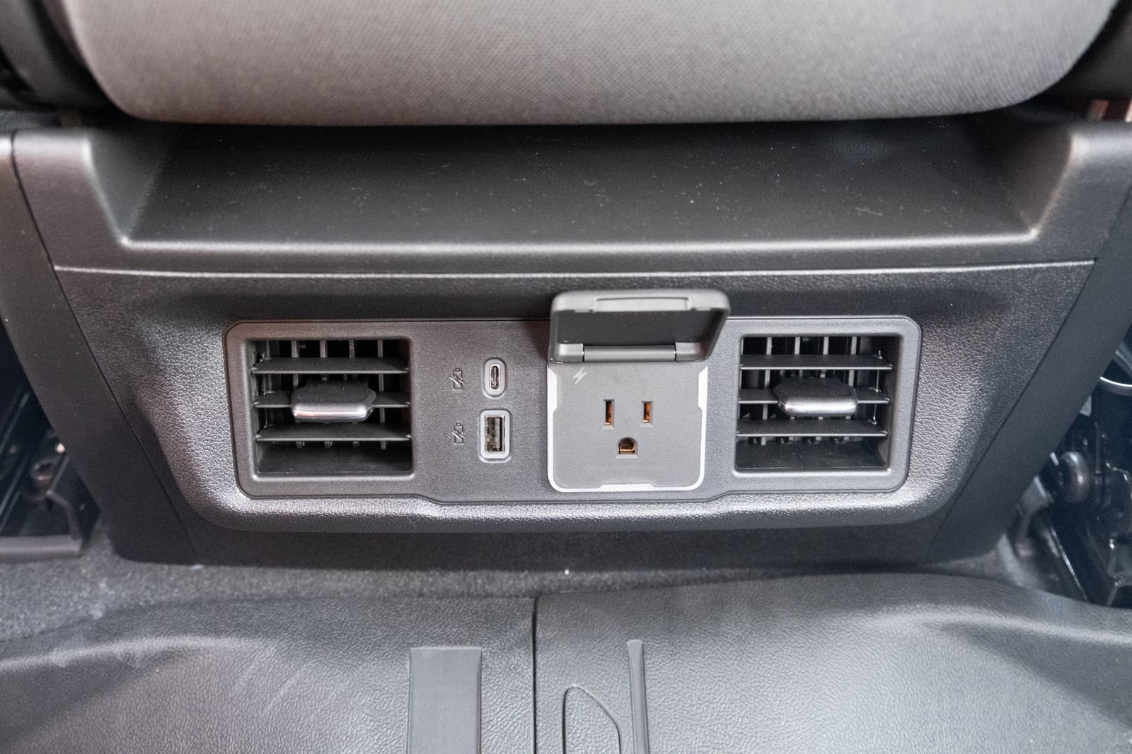 2026 Chevrolet Silverado 1500 LT - Photo 16