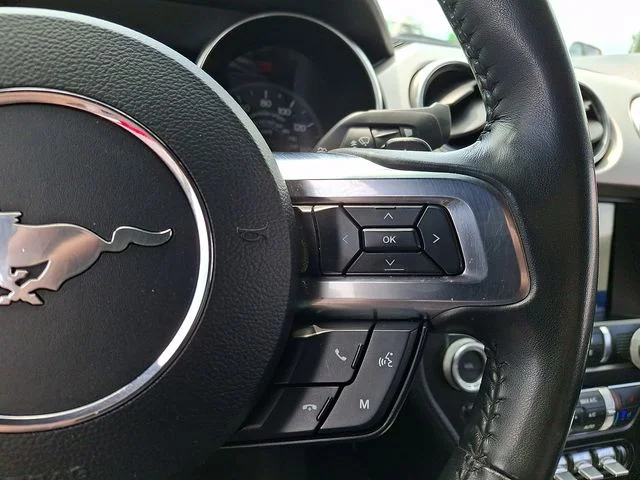 Used 2022  Ford GT Premium image 21