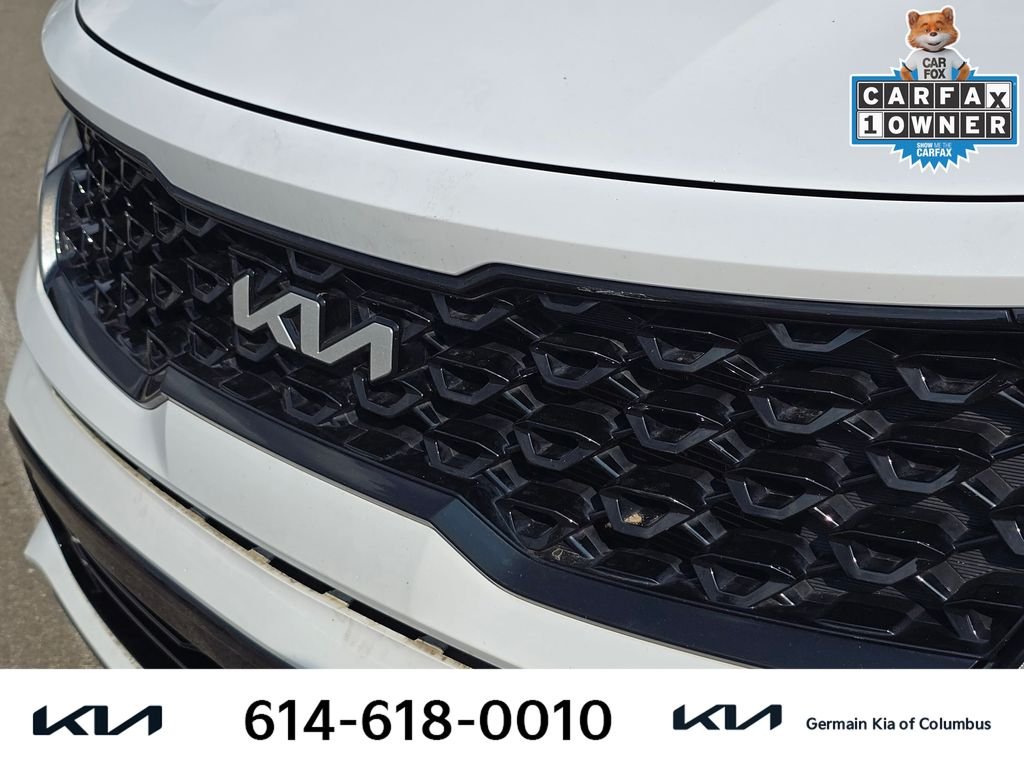 Used 2022 White Kia S image 13