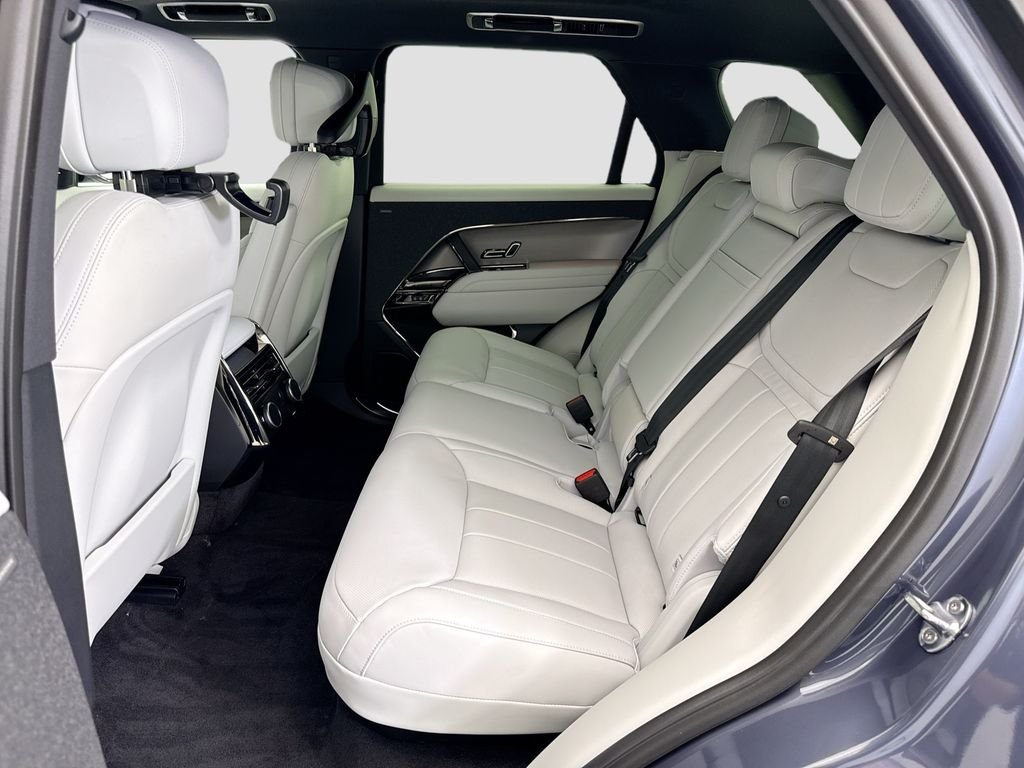 New 2026 Varesine Blue Land Rover SE image 19