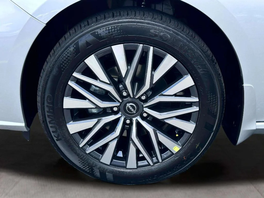 New 2026 Brilliant Silver Metallic Nissan SV image 12