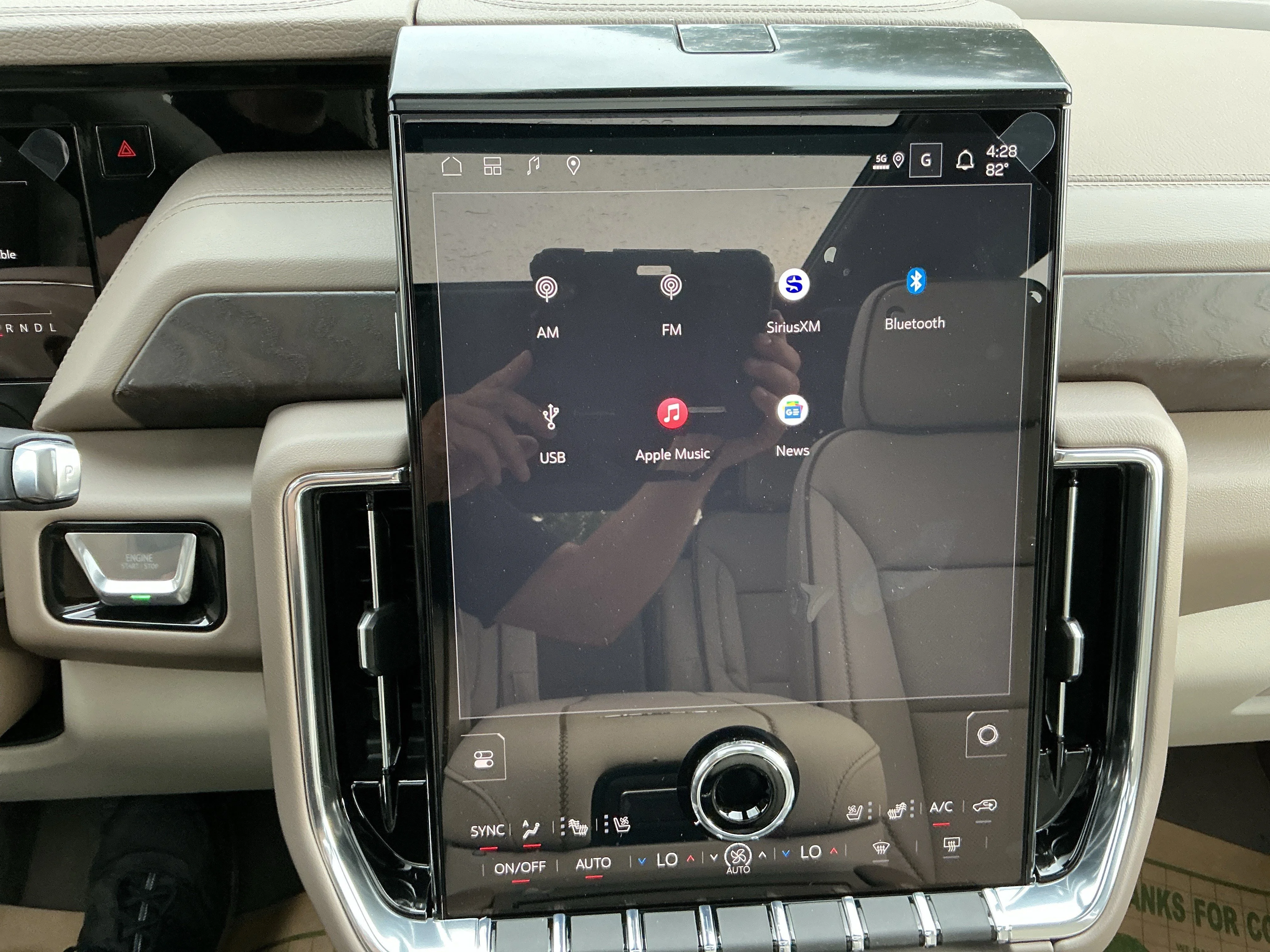 2026 GMC Yukon XL Denali - Photo 20