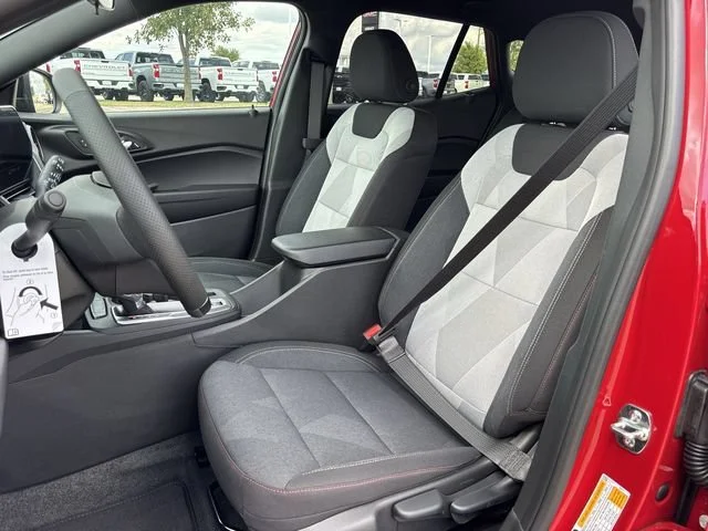 2026 Chevrolet Trax RS - Photo 22
