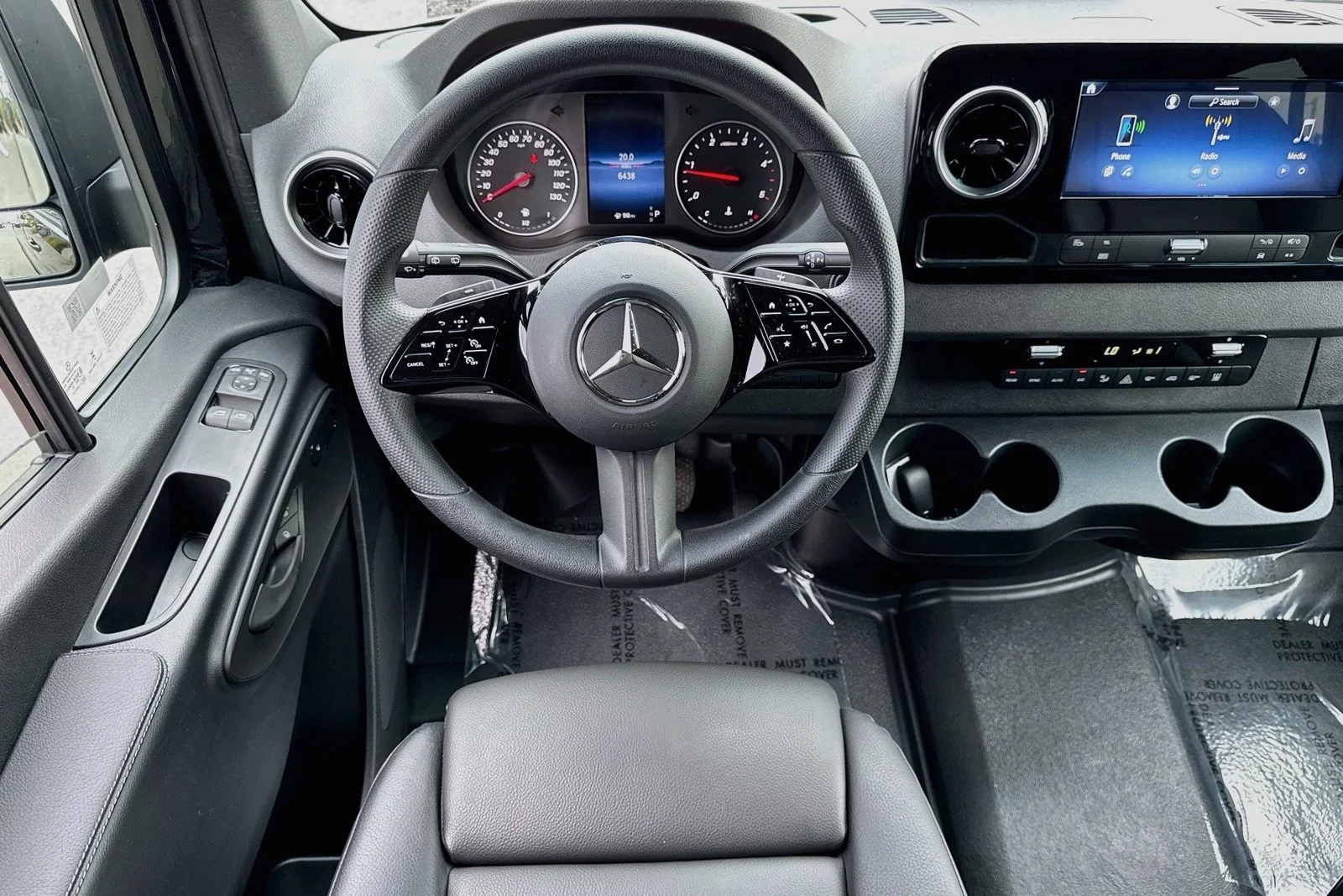 Used 2025 Obsidian Black Metallic Mercedes-Benz  image 20