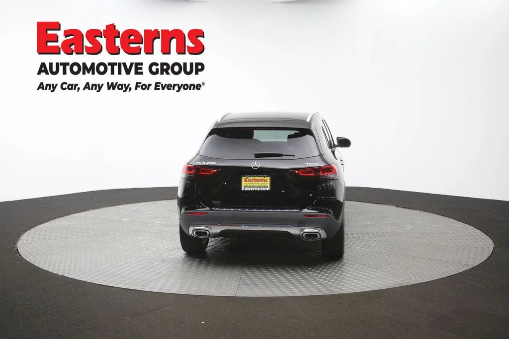 Used 2023 Black Mercedes-Benz GLA 250 image 38