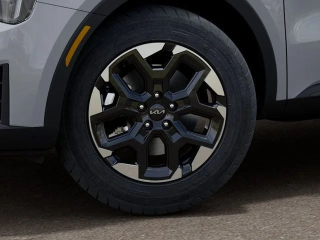 New 2026 Gray Kia S image 10