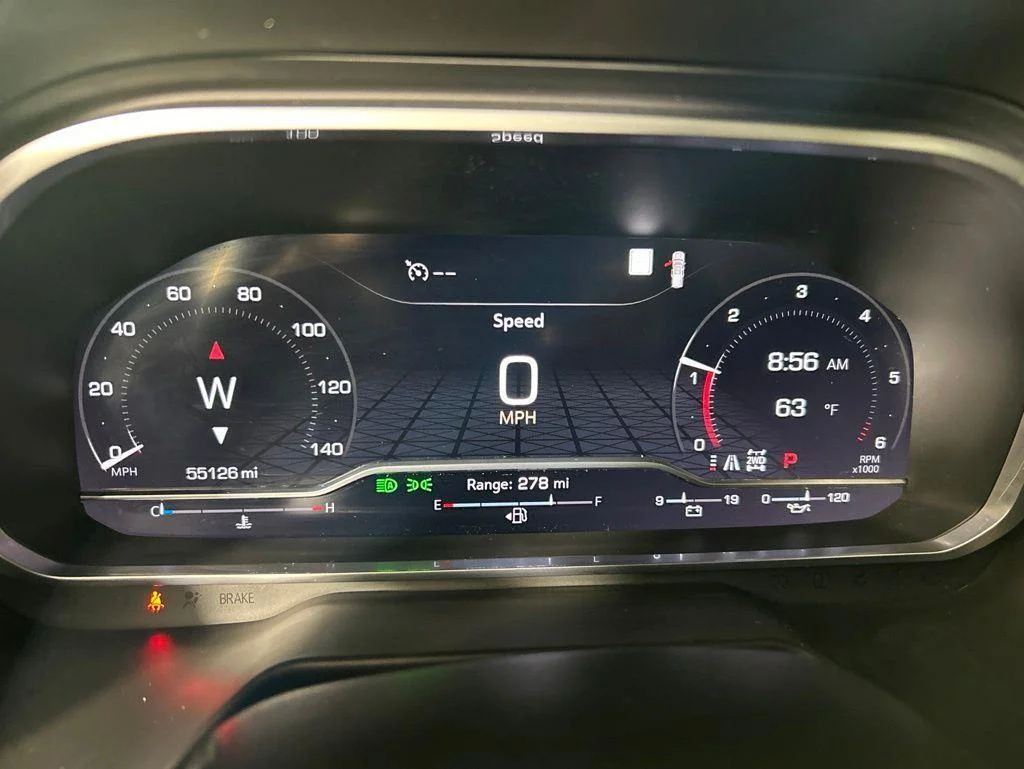 Used 2023 Sterling Metallic GMC AT4 image 22