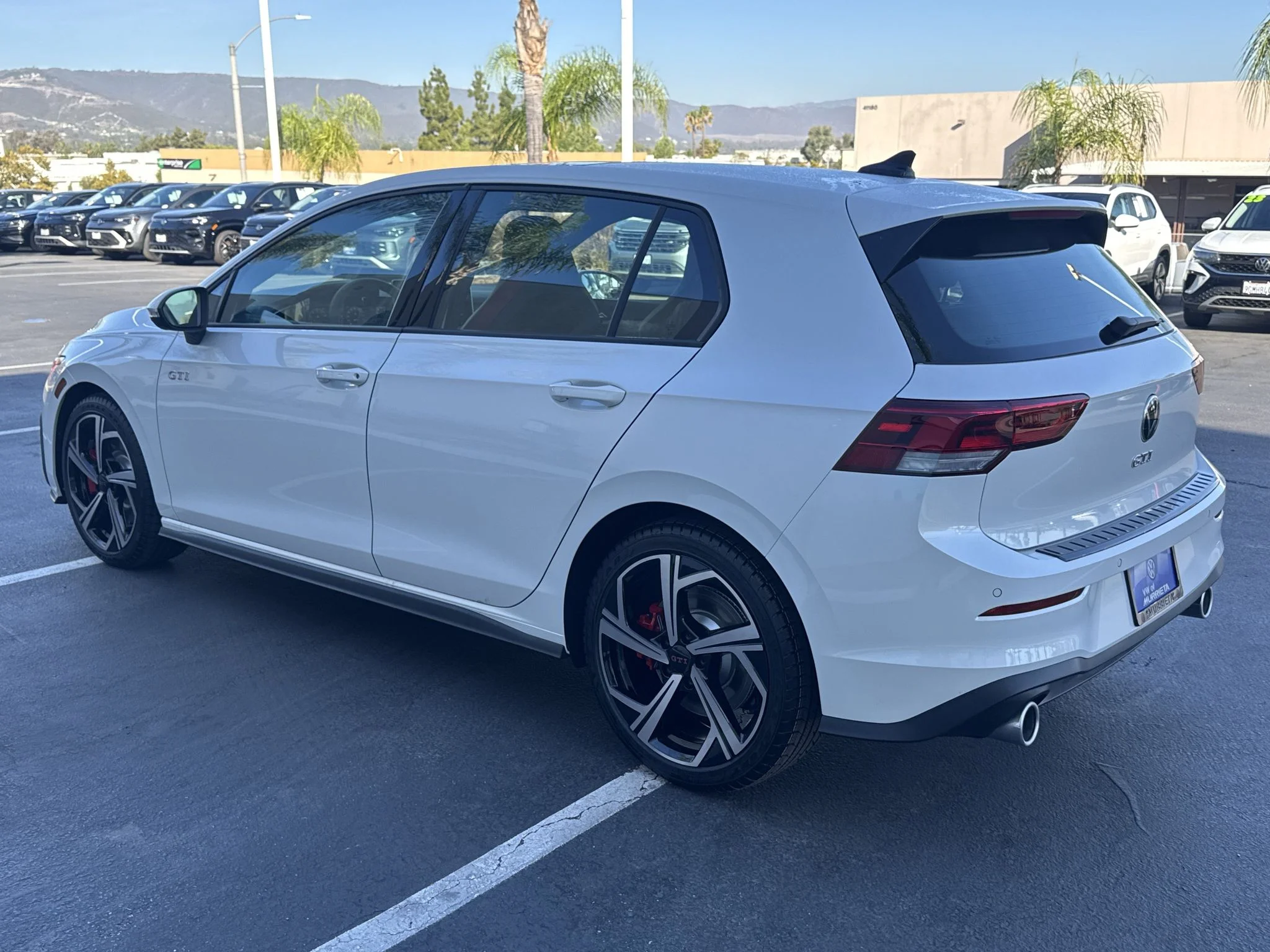 New 2026 Opal White Pearl Volkswagen SE image 5