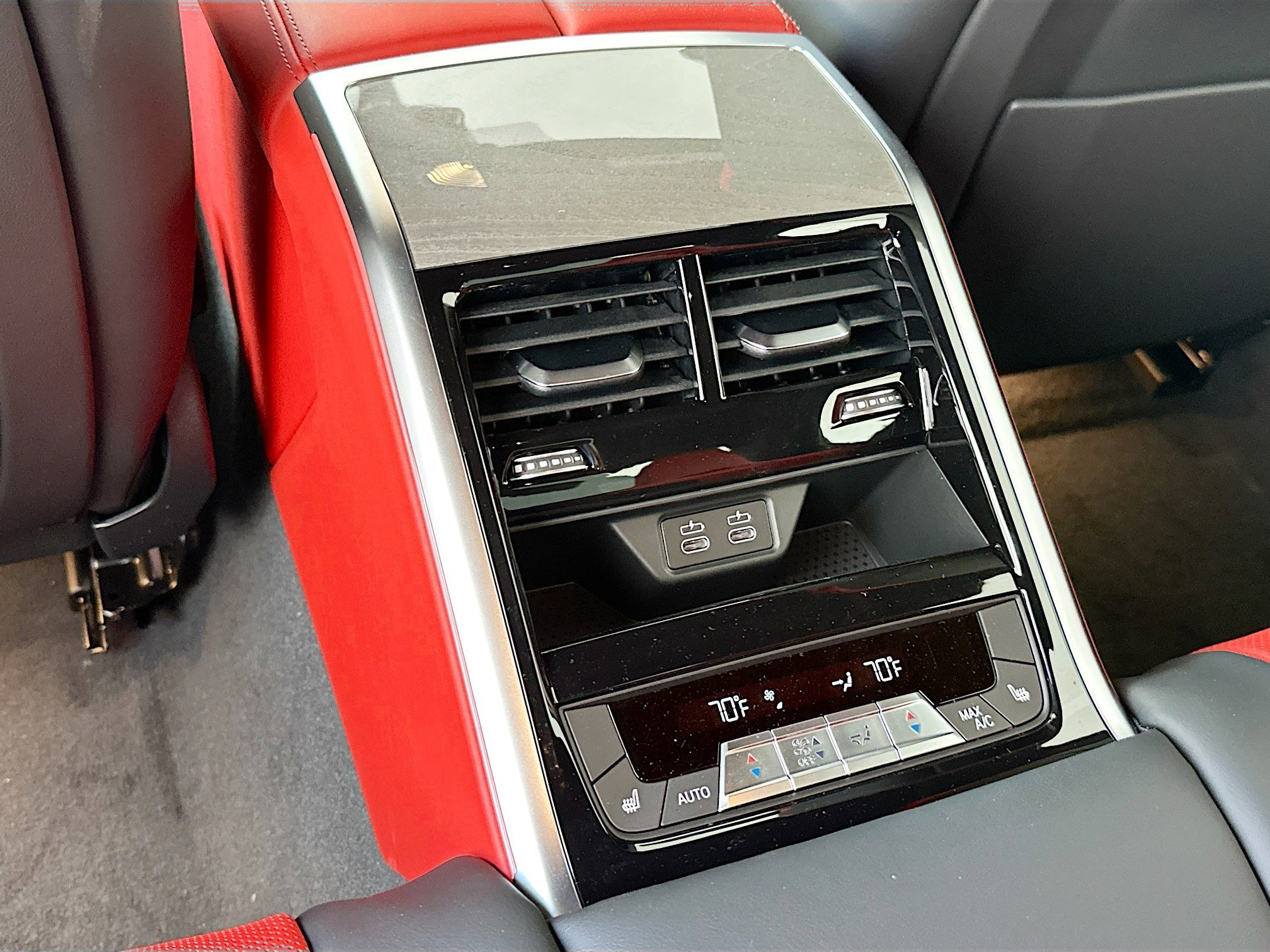2026 BMW 8 Series 840i - Photo 19