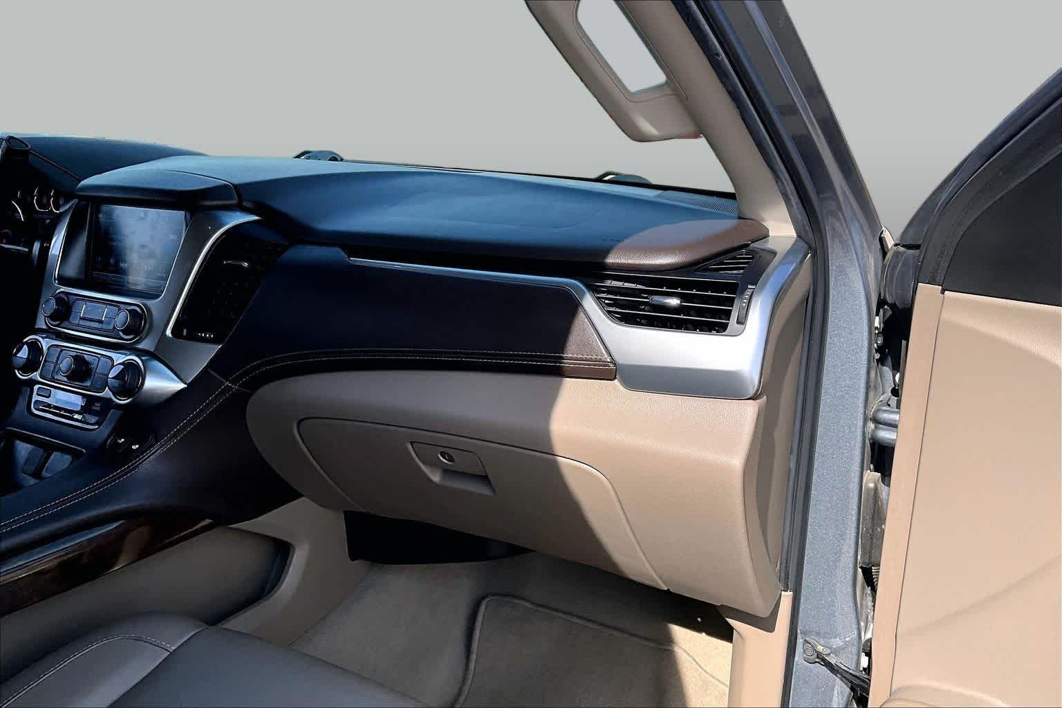 Used 2019 Satin Steel Metallic Chevrolet LT image 18