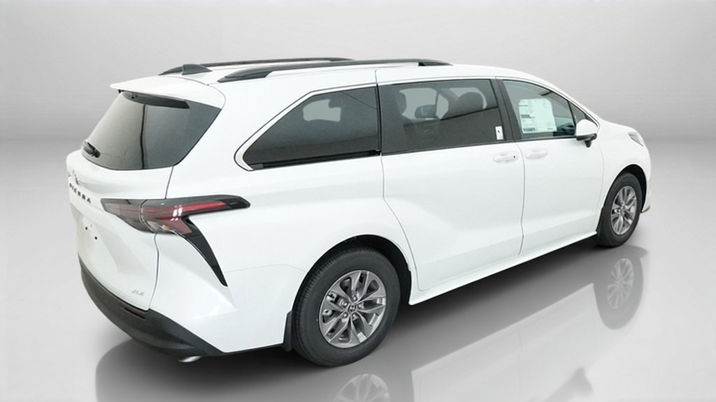 New 2026 Wind Chill Pearl Toyota XLE image 37