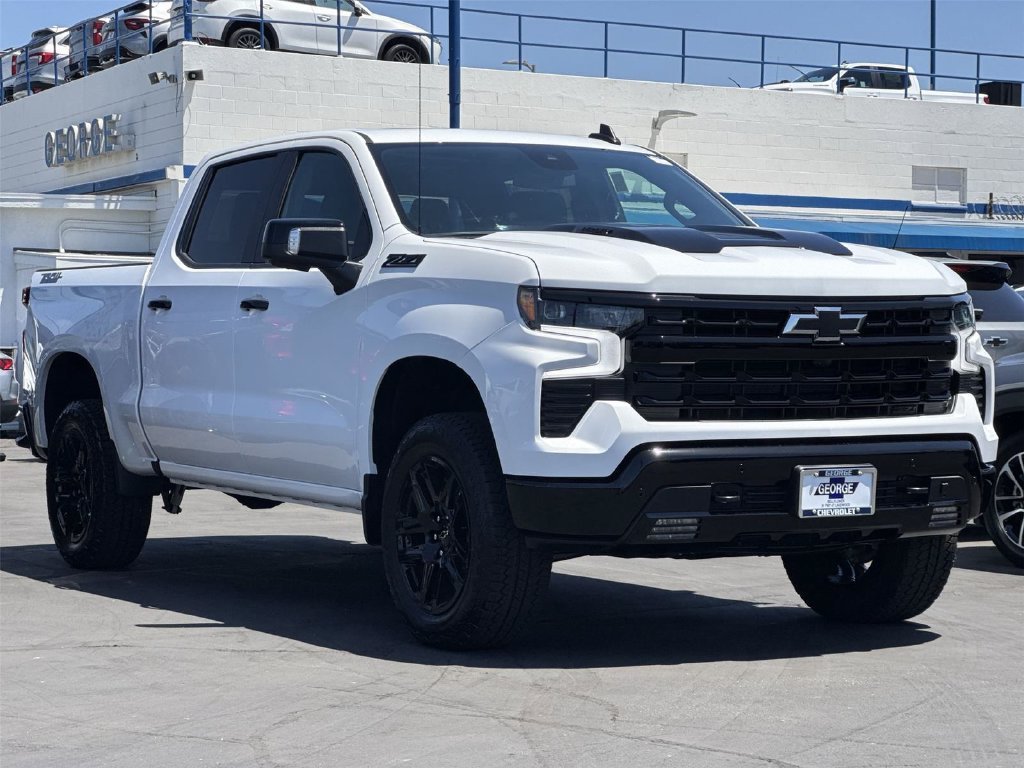 New 2026 Summit White Chevrolet LT Trail Boss image 3