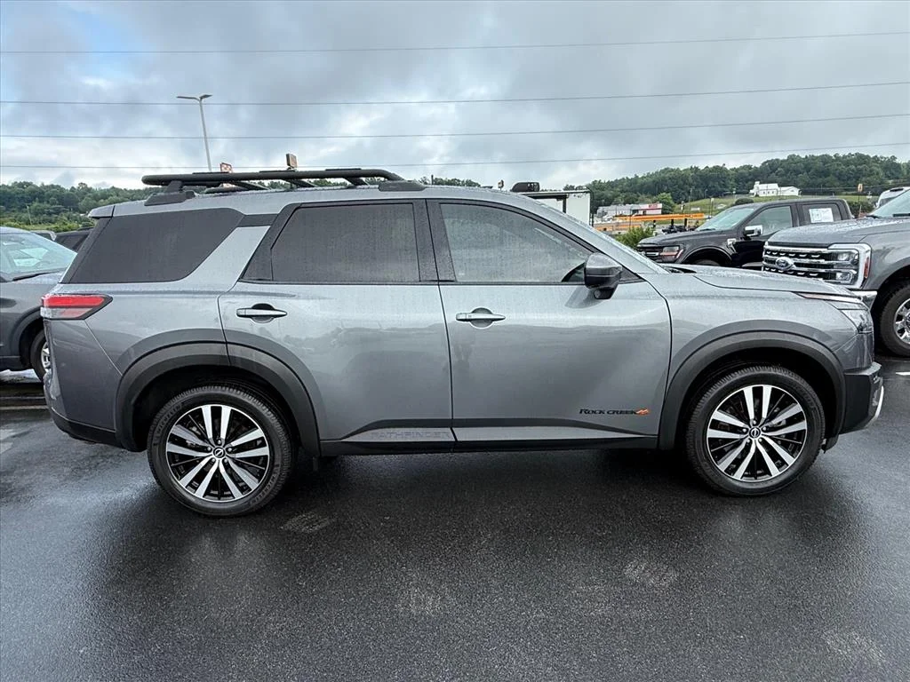 Used 2023 Gun Metallic Nissan Rock Creek image 8
