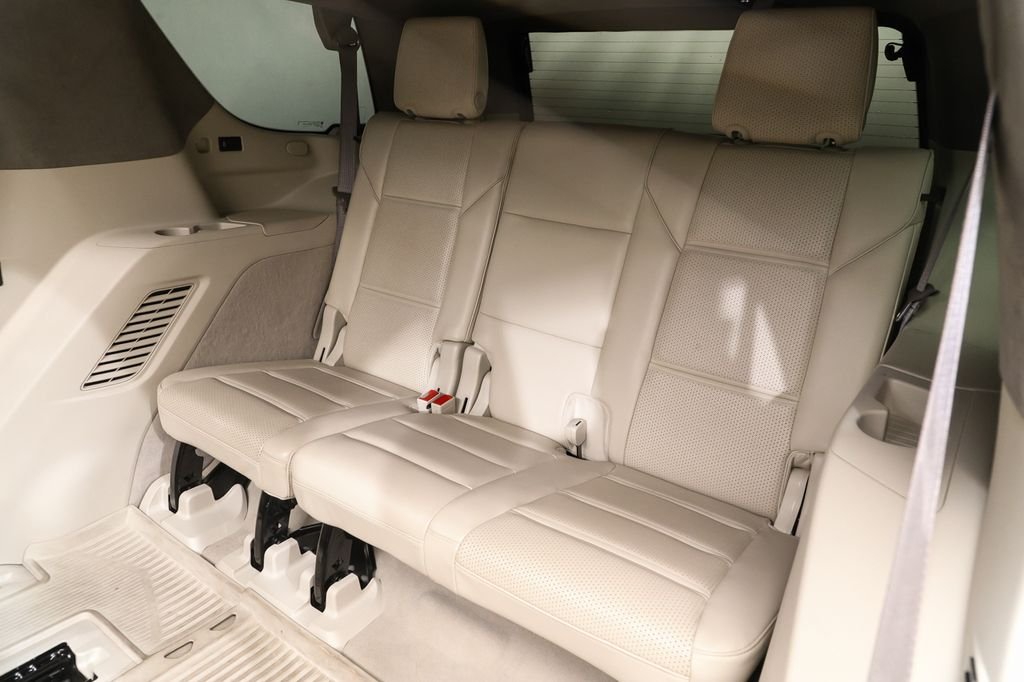 Used 2022 Gray Cadillac Premium Luxury Platinum image 13