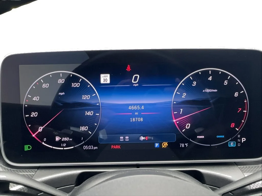 Used 2025 Gray Mercedes-Benz CLE 300 image 35