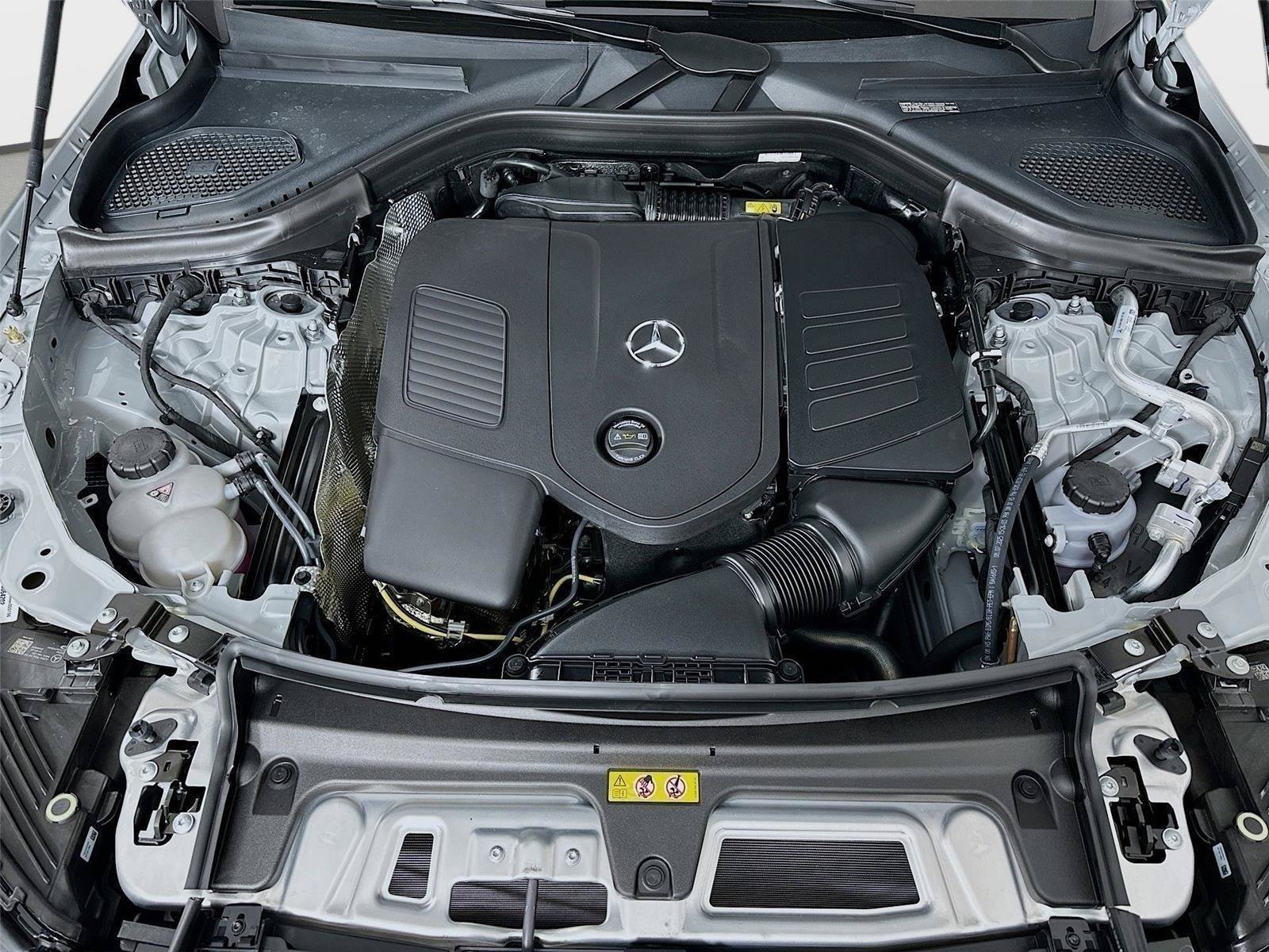 Used 2026 MANUFAKTUR Alpine Grey Mercedes-Benz GLC 300 image 38