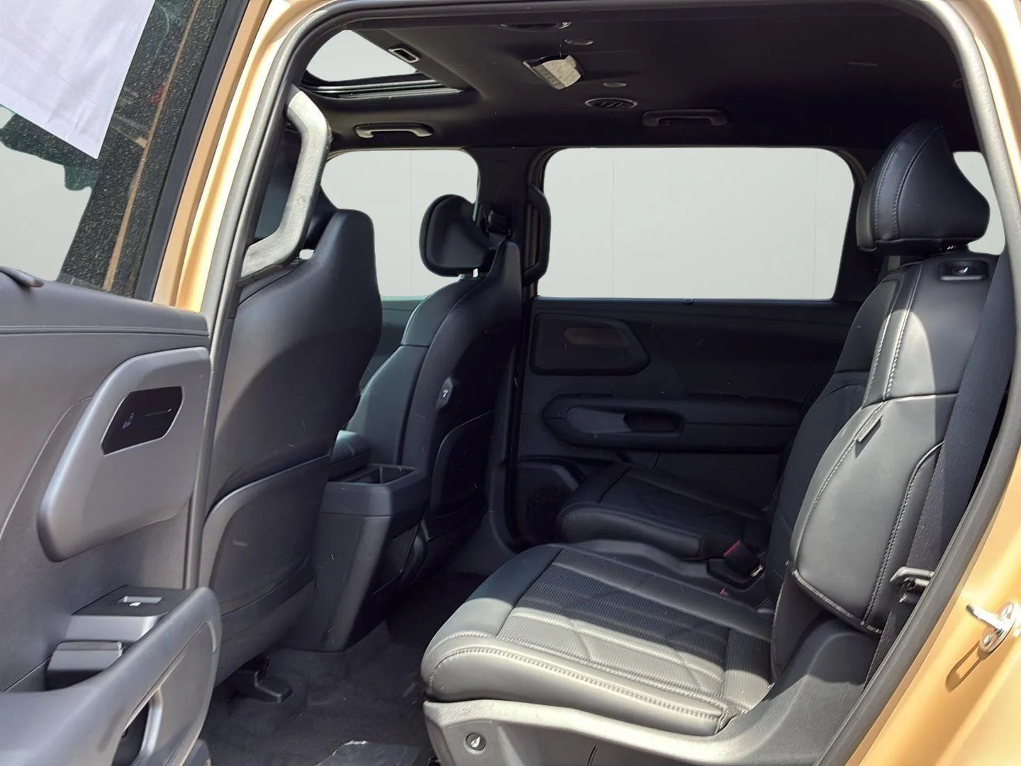 New 2027 Terrain Brown Matte Kia X-Line EX image 9