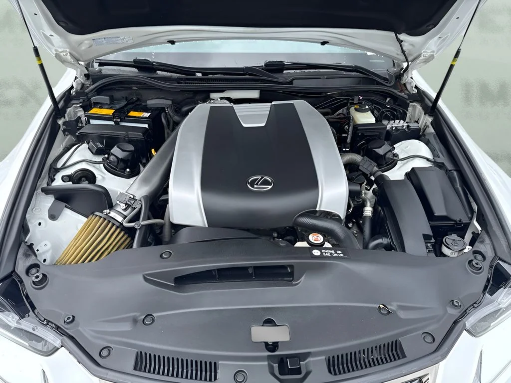 Used 2020 White Lexus 350 image 20