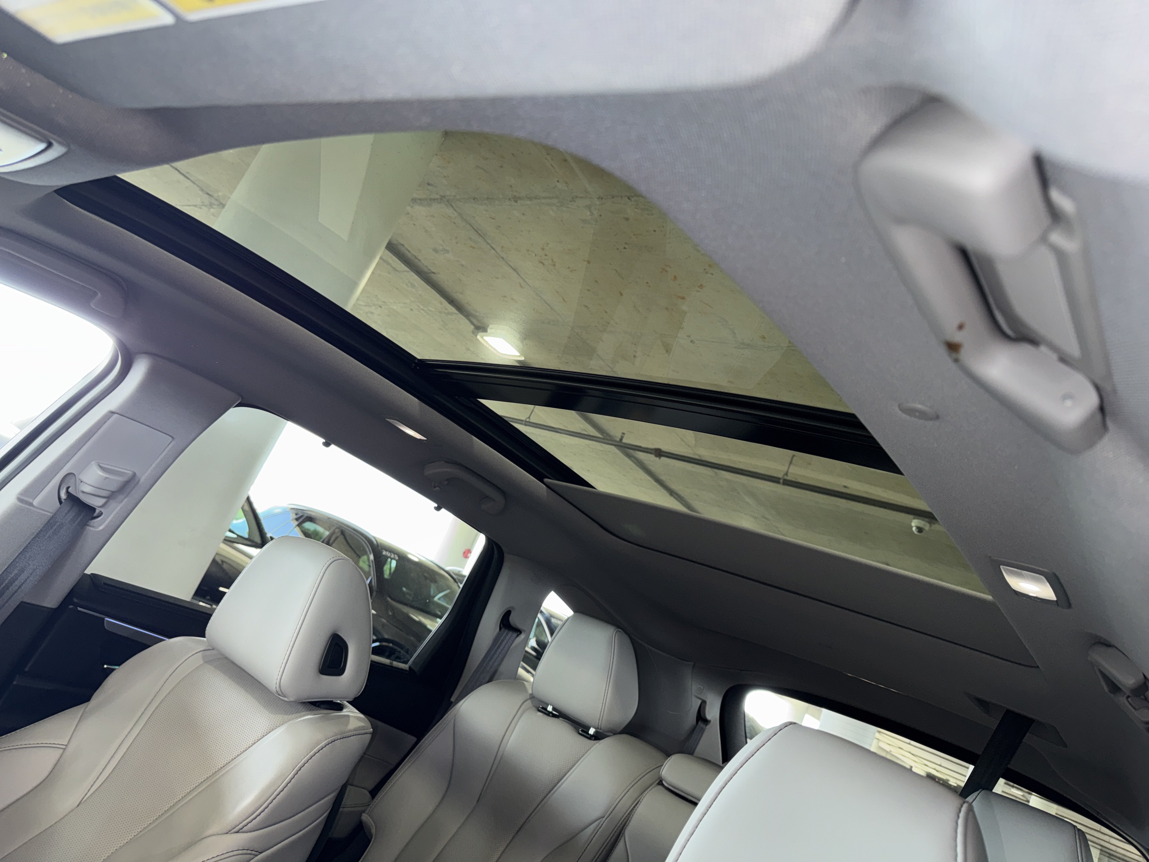 Used 2023 Lunar Silver Metallic Acura w/Technology Package image 34