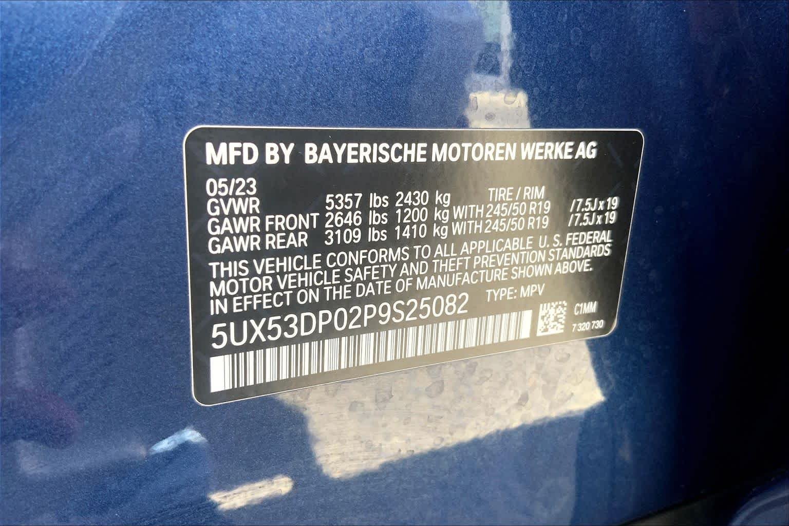 Used 2023 Phytonic Blue Metallic BMW xDrive30i image 33