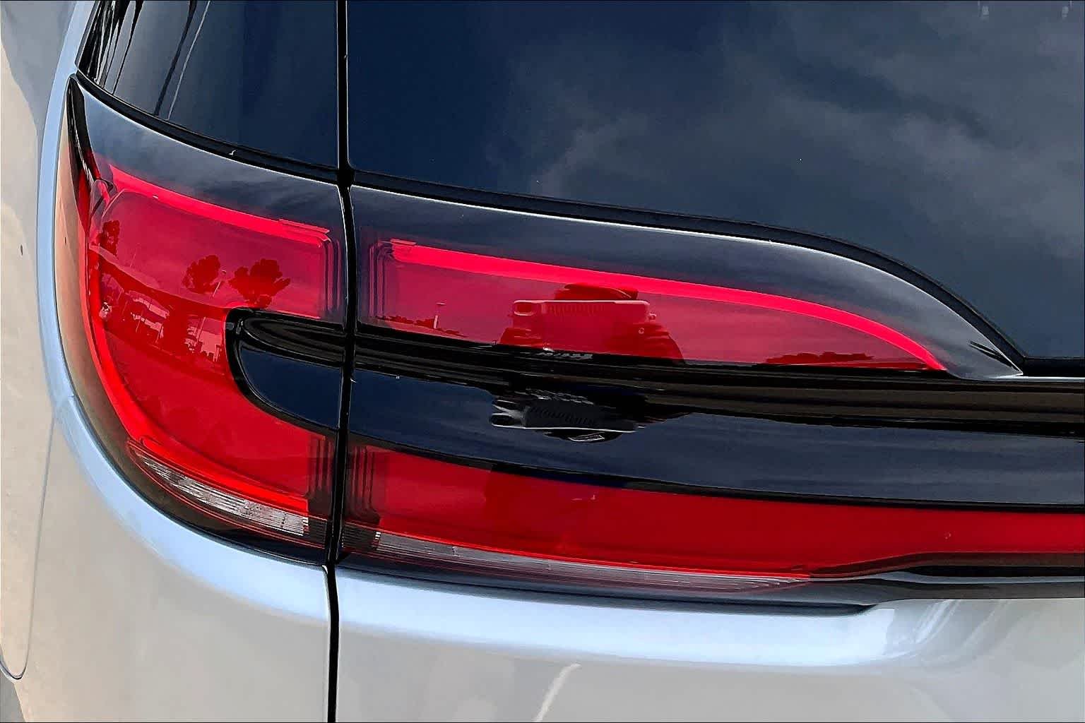 2026 Chrysler Pacifica Limited - Photo 14