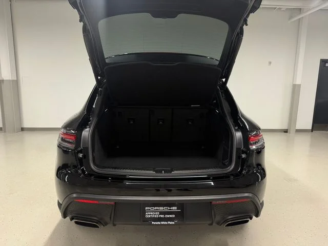 Certified Used 2026 Black Porsche  image 12