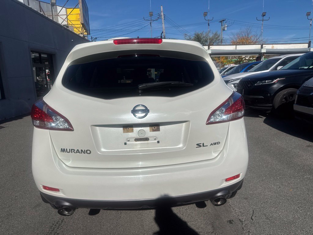 Used 2012 White Nissan SL image 8
