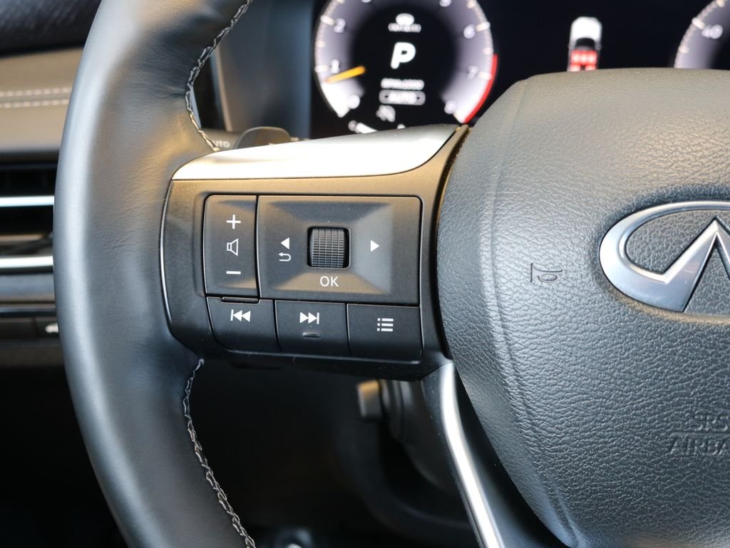 Certified Used 2023 White INFINITI Sensory image 11