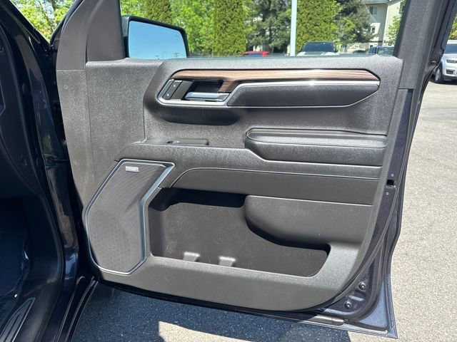 Used 2022 Dark Ash Metallic Chevrolet RST image 24
