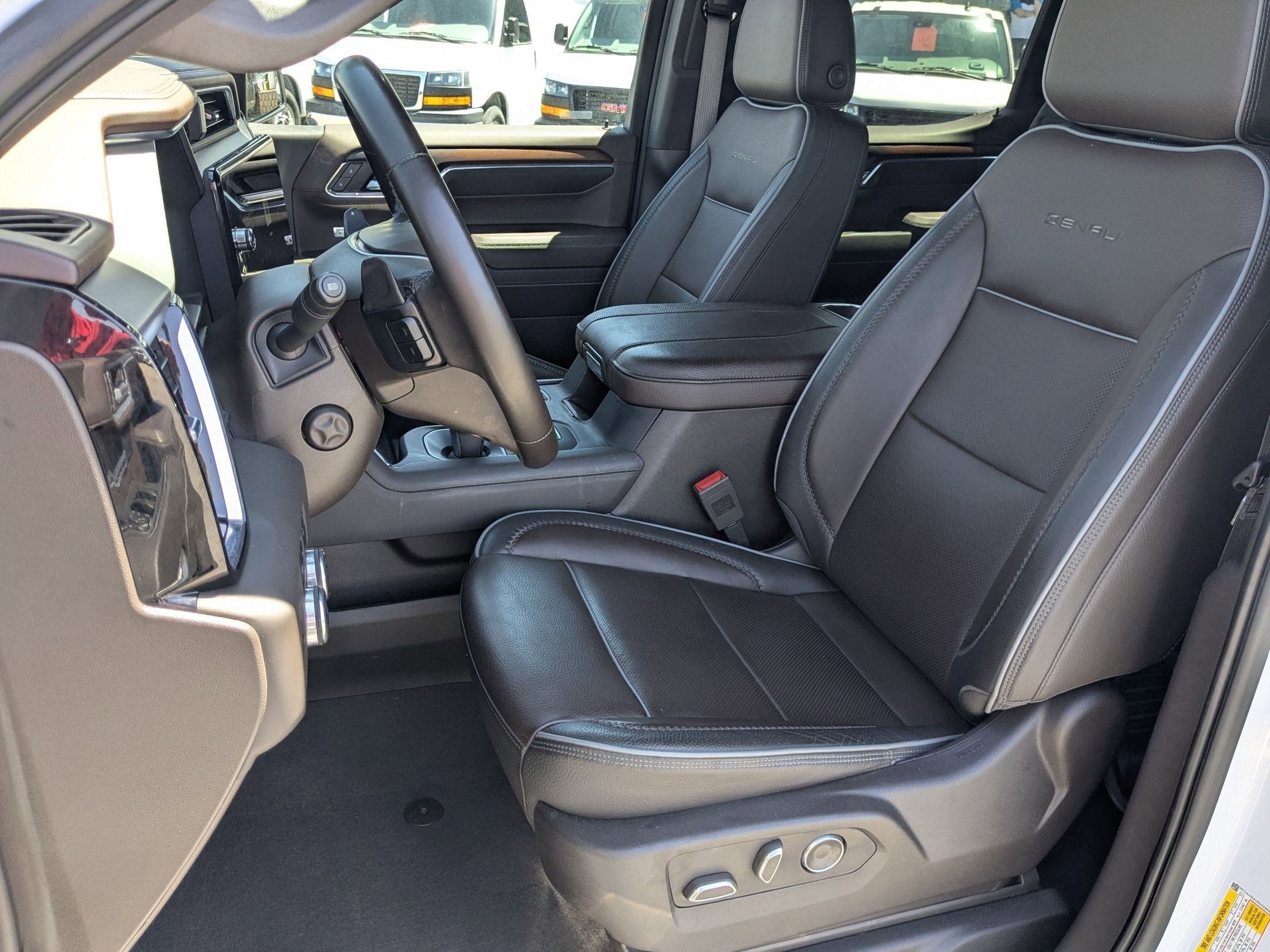 Certified Used 2024 White Frost Tricoat GMC Denali image 25
