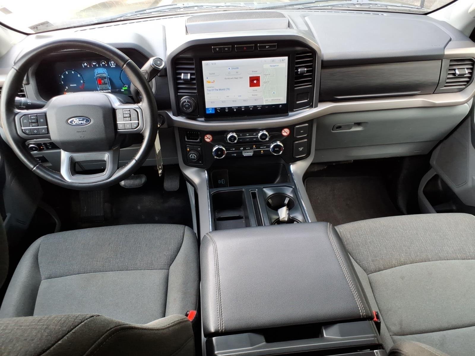 Used 2024 Agate Black Metallic Ford XLT image 24